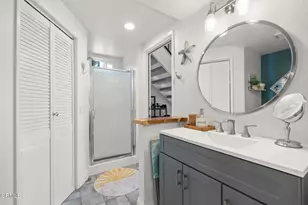 2425 Panama Dr, Oxnard, CA 93035 - Photo 33