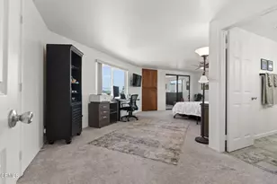 2425 Panama Dr, Oxnard, CA 93035 - Photo 17