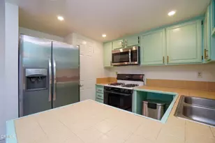 2077 E Bard Rd, Oxnard, CA 93033 - Photo 13