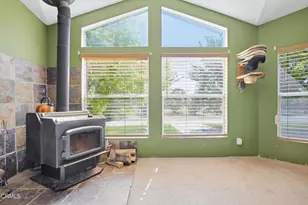 15054 Abajo Ave, Tehachapi, CA 93561 - Photo 13