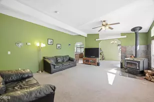 15054 Abajo Ave, Tehachapi, CA 93561 - Photo 11