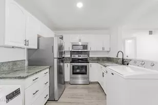 1300 Saratoga Ave, Ventura, CA 93003 - Photo 3