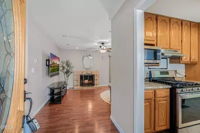1485 E Avenida De Los Arboles, Thousand Oaks, CA 91360 - Photo 3