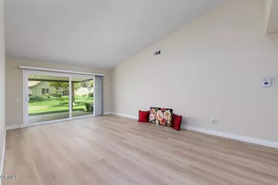 23115 Village 23, Camarillo, CA 93012 - Photo 19