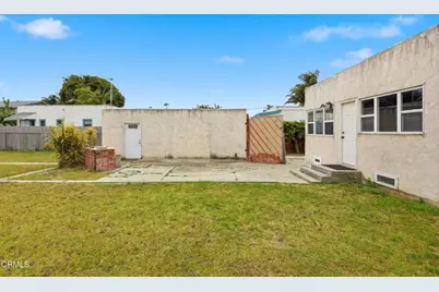 330 S Seaward Avenue, Ventura, CA 93003 - Photo 21