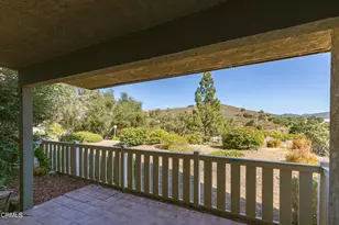 324 Chestnut Hill Ct, Thousand Oaks, CA 91360 - Photo 13