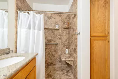 148 Beach Side Court #148, Ventura, CA 93001 - Photo 21