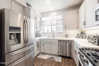 148 Beach Side Court #148, Ventura, CA 93001 - Photo 5