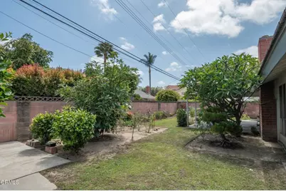 1034 Red Oak Place, Camarillo, CA 93010 - Photo 19