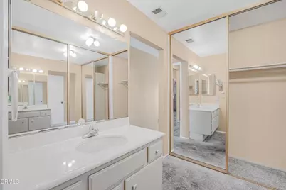 3656 Via Pacifica Walk, Oxnard, CA 93035 - Photo 17