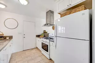 296 S Brookshire Ave, Ventura, CA 93003 - Photo 11