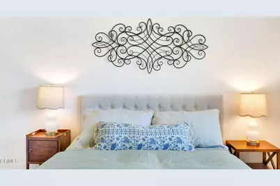 296 S Brookshire Avenue, Ventura, CA 93003 - Photo 17