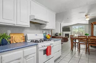 1525 Burnside Ave, Ventura, CA 93004 - Photo 15