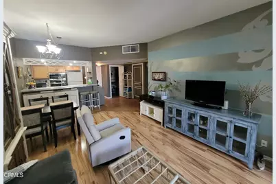 865 S B Street #J2, Oxnard, CA 93030 - Photo 11