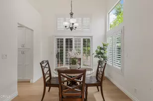 146 Symphony Ln, Oak Park, CA 91377 - Photo 7