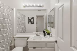 146 Symphony Ln, Oak Park, CA 91377 - Photo 15