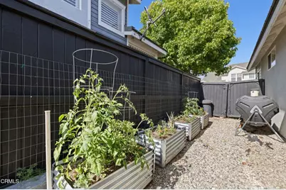 795 Livingston Avenue, Ventura, CA 93003 - Photo 35