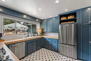 2046 Los Encinos Rd, Ojai, CA 93023 - Photo 39