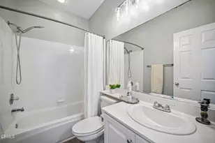 231 Calle Orovista, Camarillo, CA 93012 - Photo 17