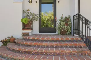 25 Encinal Pl, Ventura, CA 93001 - Photo 55