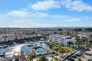 4282 Tradewinds Dr, Oxnard, CA 93035 - Photo 27