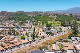 229 Atmore Dr, Santa Paula, CA 93060 - Photo 27