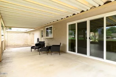 9210 Village 9, Camarillo, CA 93012 - Photo 7
