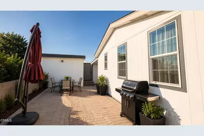 211 Calle De La Rosa #211, Camarillo, CA 93012 - Photo 15