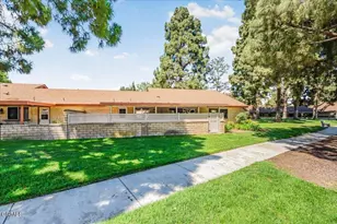 13201 Village 13, Camarillo, CA 93012 - Photo 29