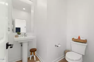 1578 E Thompson Blvd, Ventura, CA 93001 - Photo 29