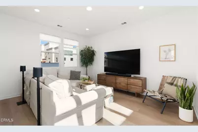 1578 E Thompson Boulevard, Ventura, CA 93001 - Photo 27