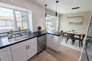 4857 Loma Vista Rd, Ventura, CA 93003 - Photo 9