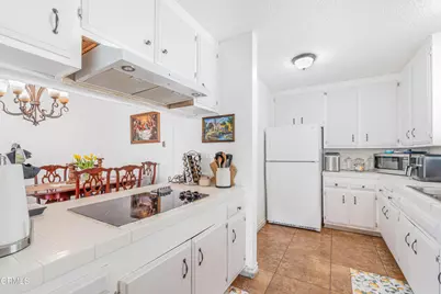 1331 Edgewood Way, Oxnard, CA 93030 - Photo 17