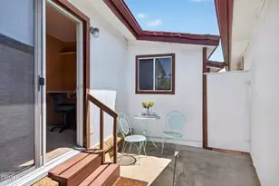 3 Poinsettia Gardens Dr, Ventura, CA 93004 - Photo 29