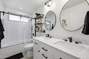 251 Larcom St, Thousand Oaks, CA 91360 - Photo 21
