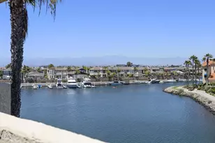 1808 Emerald Isle Way, Oxnard, CA 93035 - Photo 19