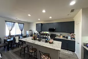 45444 Stanridge Ave, Lancaster, CA 93535 - Photo 5