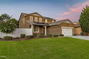 1408 Waterfall Ln, Bakersfield, CA 93311 - Photo 49