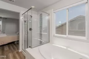 1408 Waterfall Ln, Bakersfield, CA 93311 - Photo 25