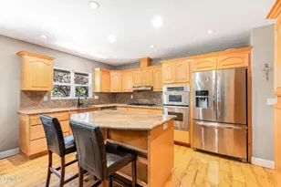 936 El Segundo Dr, Thousand Oaks, CA 91362 - Photo 7
