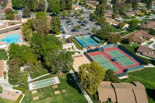 11243 Village 11, Camarillo, CA 93012 - Photo 17