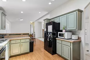 79 Via Marisma, Camarillo, CA 93012 - Photo 17