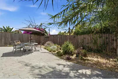 1957 Grand Avenue, Ventura, CA 93003 - Photo 41