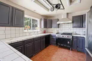 1957 Grand Ave, Ventura, CA 93003 - Photo 13