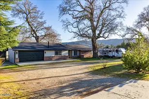 28050 Black Gold Way, Tehachapi, CA 93561 - Photo 45
