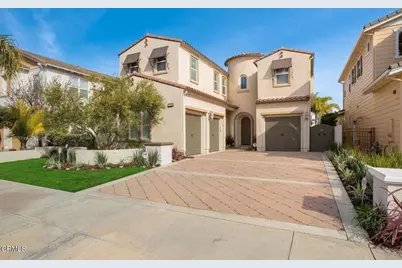 1734 Aleutian Way, Oxnard, CA 93035 - Photo 1