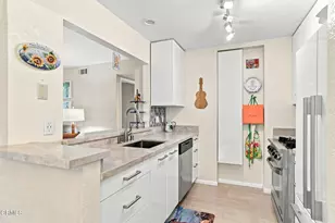 2253 Martinique Ln, Oxnard, CA 93035 - Photo 17