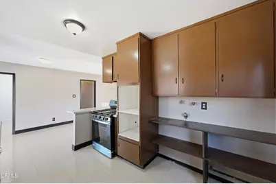 555 Del Sur Way, Oxnard, CA 93033 - Photo 11