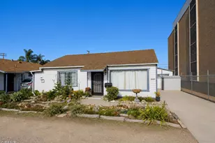 1026 S C St, Oxnard, CA 93030 - Photo 1