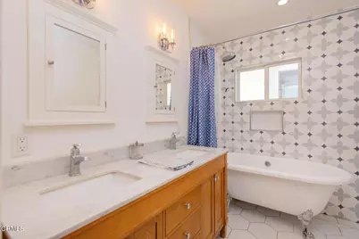 12822 Erwin Street, North Hollywood, CA 91606 - Photo 11